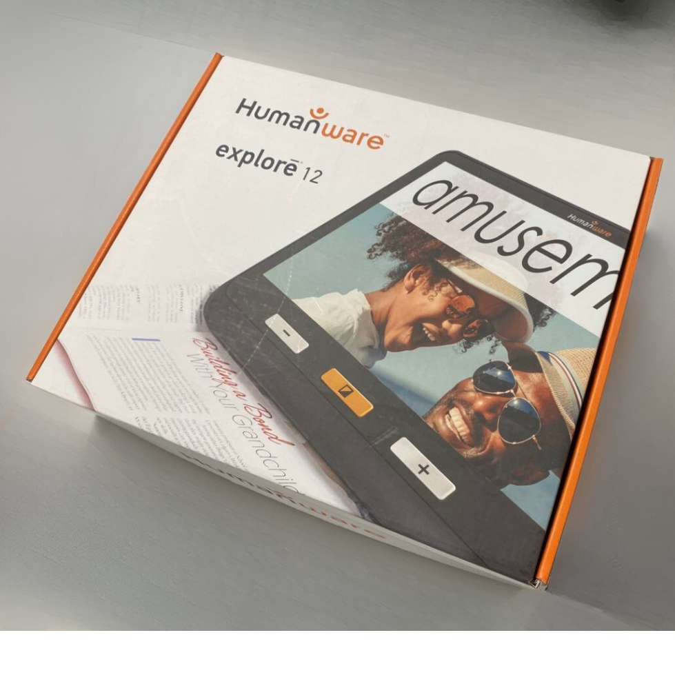 Boite dans laquelle la loupe électronique Explore 12 est livrée