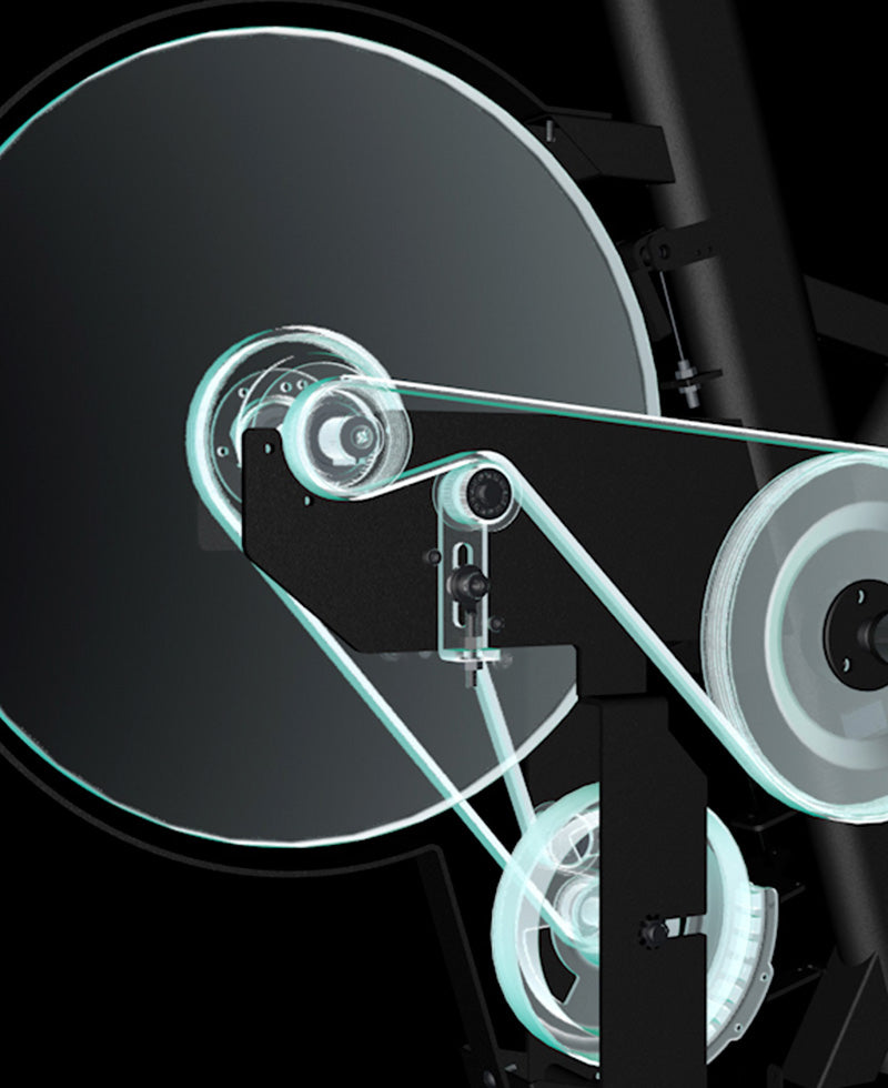 Vu du système de résistance magnétique du velo d'appartement H9340 TFT Xcalibur de BH Fitness