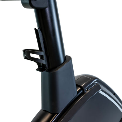 Porte-bouteille du vélo d'appartement semi-allongé Ergo Med BH Fitness